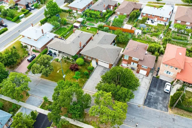 Additional image 43 of 142 Gracefield Ave