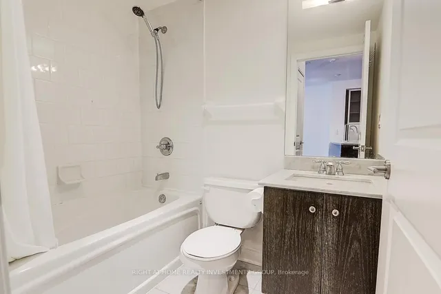 Additional image 18 of 18 Yorkville Ave Unit 704