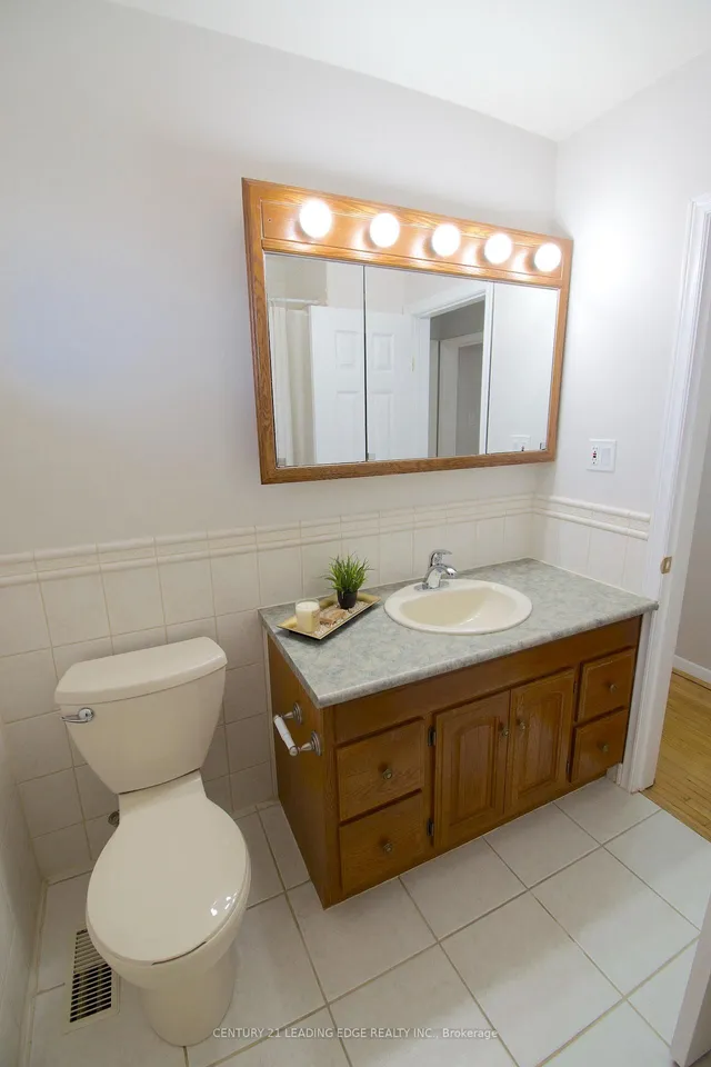 Additional image 28 of 84 Allanford Rd