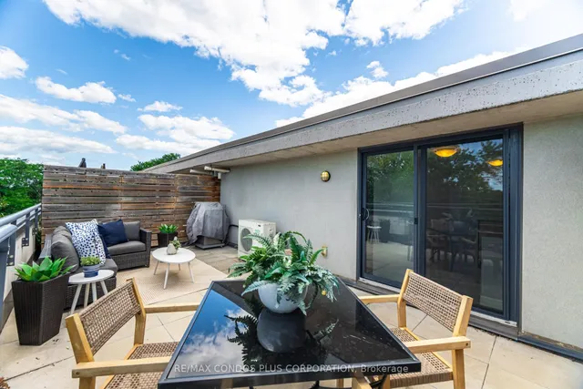 Additional image 32 of 63 Ruskin Ave Unit 203