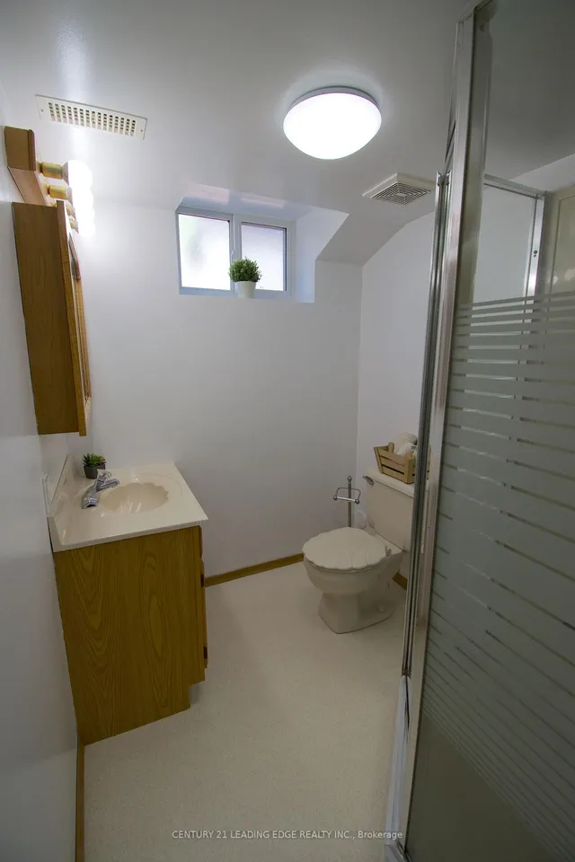 Additional image 47 of 84 Allanford Rd