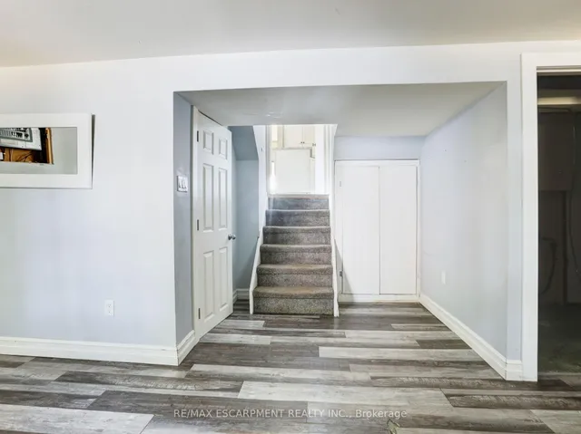 Additional image 30 of 169 PINEDALE Dr