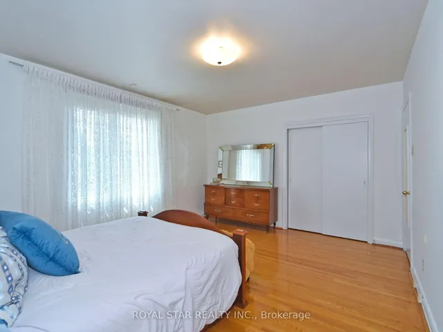 Additional image 19 of 25 Diana Dr