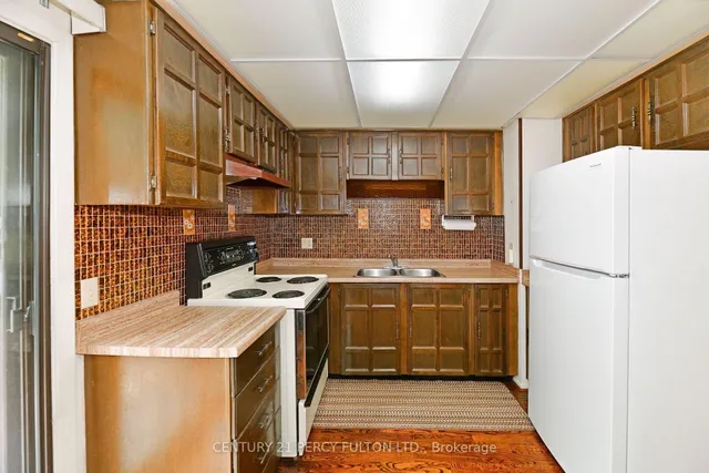 Additional image 8 of 74 John Stoner Dr