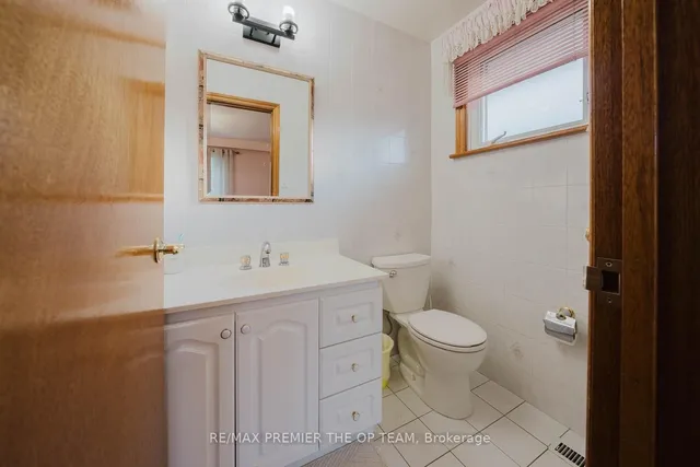 Additional image 24 of 142 Gracefield Ave