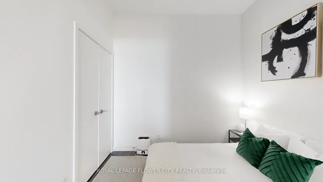 Additional image 24 of 33 Helendale Ave Unit 1101