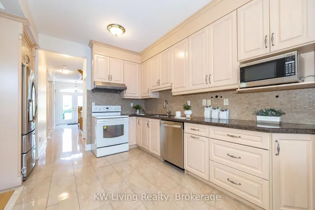 Additional image 11 of 23 Calvin Ave