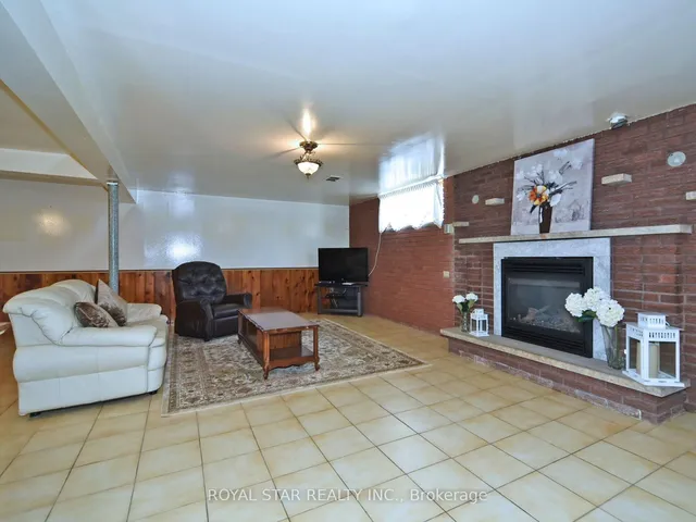 Additional image 35 of 25 Diana Dr