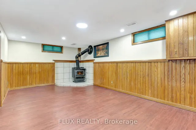 Additional image 25 of 8 Mayfair Crt