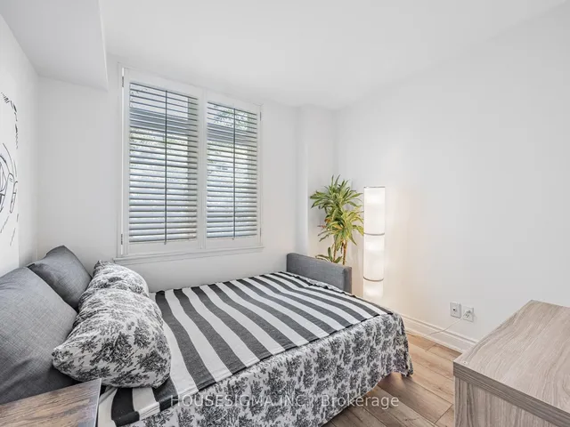 Additional image 25 of 106 Redpath Ave Unit 5