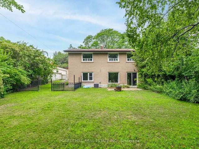 Additional image 32 of 37 Farmcote Rd