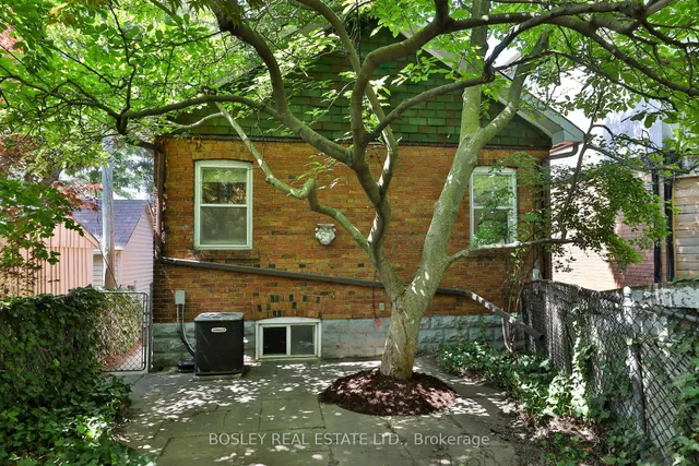 Additional image 28 of 15 Whitewood Rd