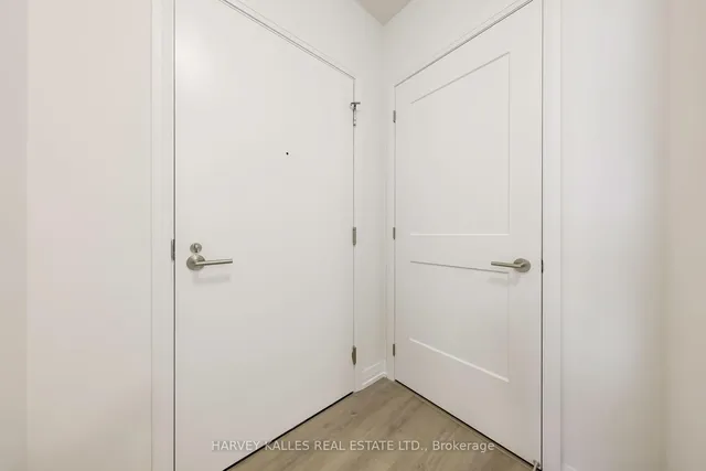 Additional image 26 of 25 Holly St Unit TH106