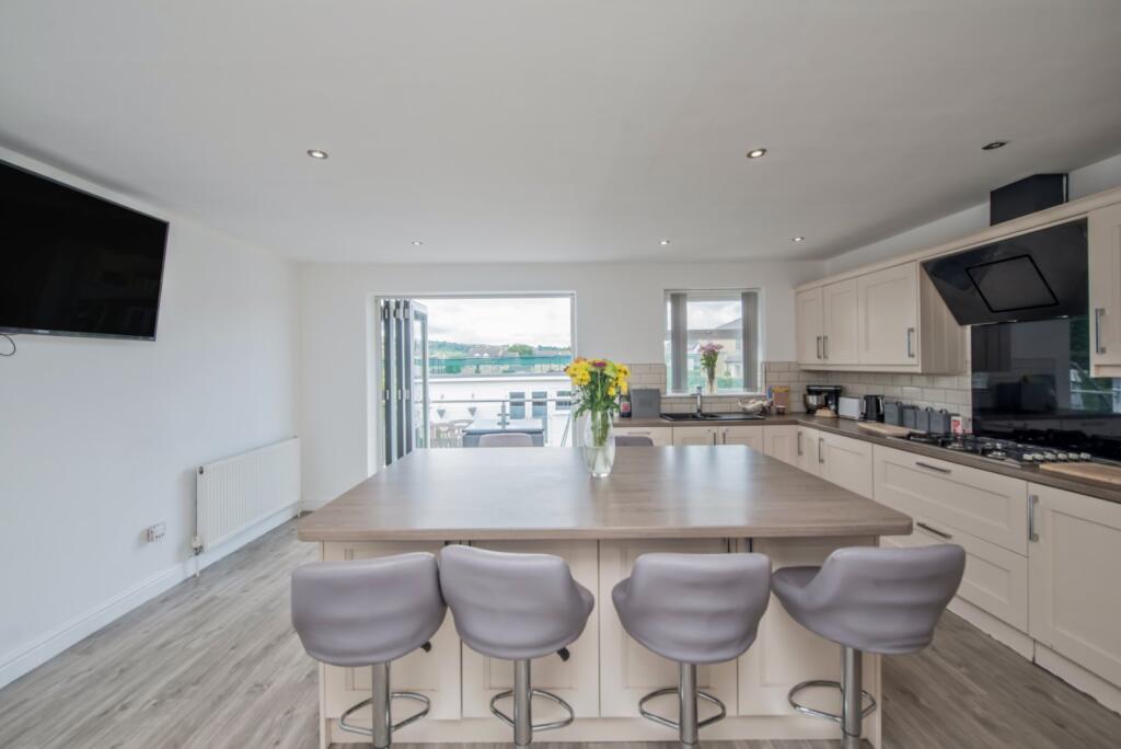 Additional image 6 of Leeds Road, Shipley, West Yorkshire, BD18