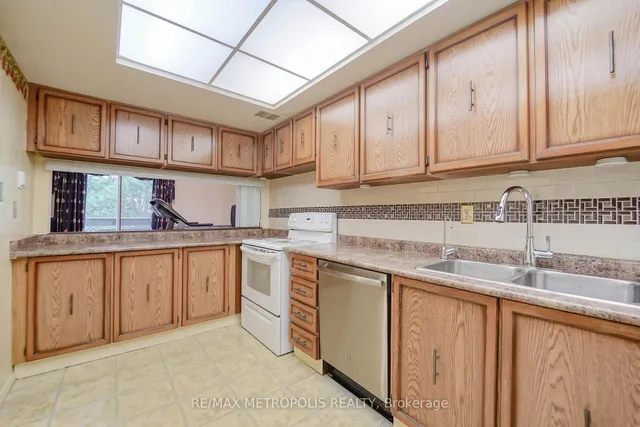 Additional image 24 of 3131 Bridletown Circ Unit 302