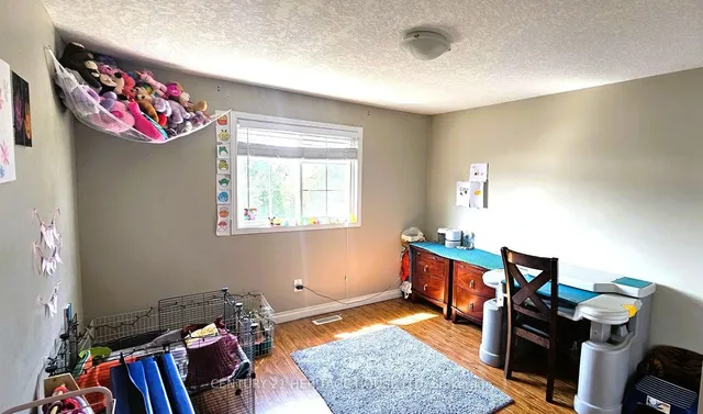 Additional image 29 of 256 Sienna Cres