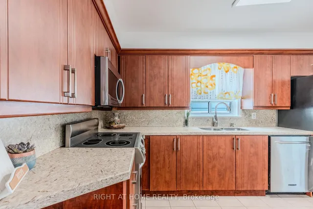 Additional image 6 of 218 South Woodrow Blvd