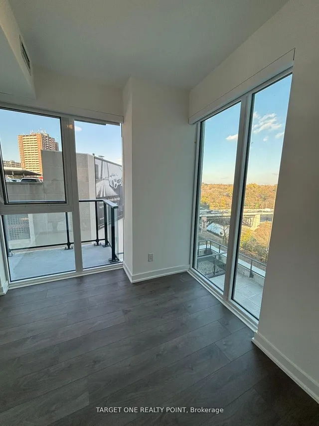 Additional image 5 of 5 Defries St Unit 601