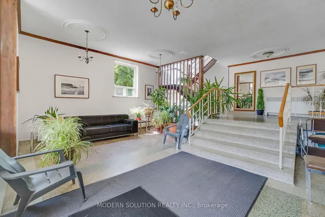 Additional image 3 of 8 Kinsdale Blvd Unit 1