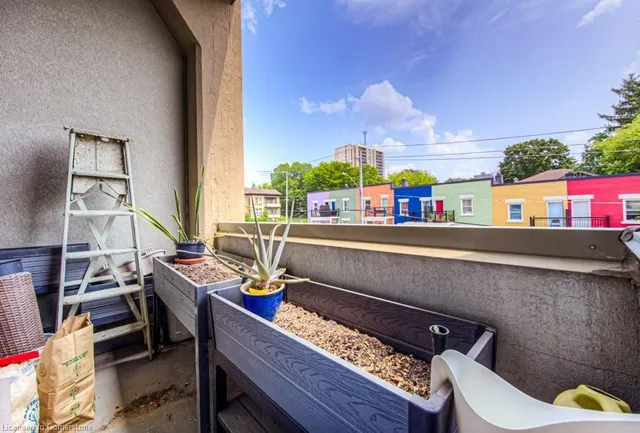 Additional image 26 of 112 Benton St Unit 207