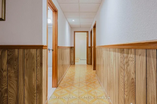 Additional image 35 of 142 Gracefield Ave