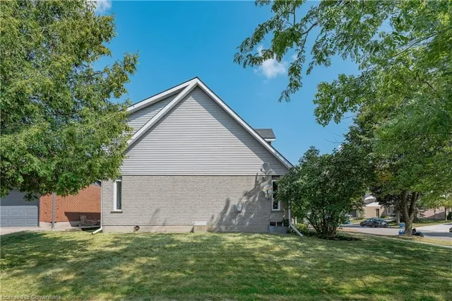 Additional image 47 of 154 Covington Cres