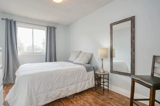 Additional image 33 of 92 Twenty Ninth St Unit 3