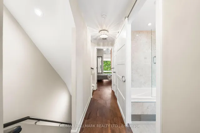 Additional image 16 of 23 Sheppard Ave Unit TH11