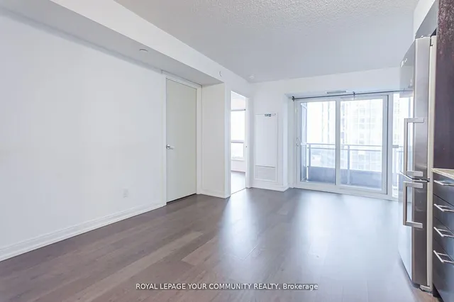 Additional image 28 of 255 Village Green Sq Unit 1310