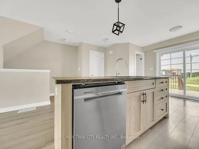 Additional image 9 of 341 Valencia Ave