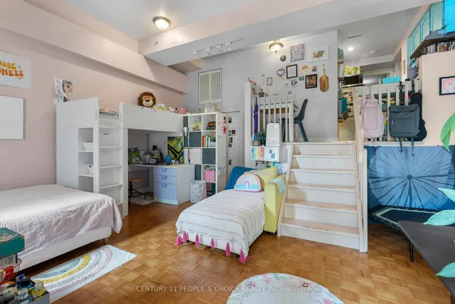 Additional image 36 of 133 Robert Hicks Dr