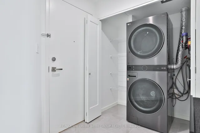Additional image 20 of 230 Queens Quay Unit 1521