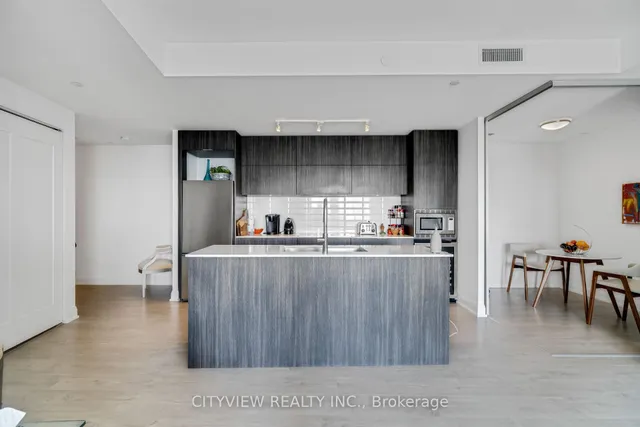 Additional image 16 of 110 Marine Parade Dr Unit 304