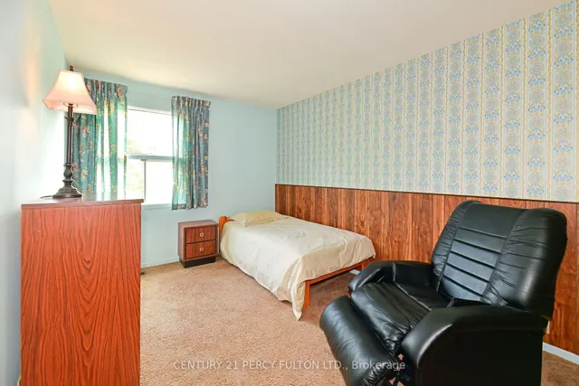 Additional image 15 of 74 John Stoner Dr