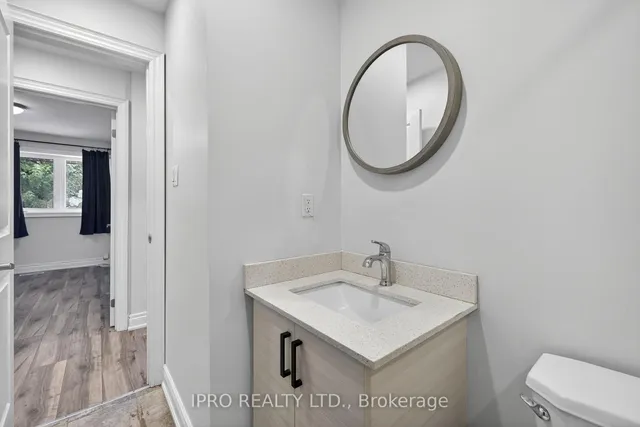 Additional image 27 of 34 Knox Ave