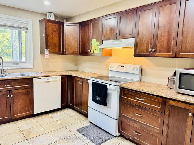 Additional image 9 of 294 Fergus Ave Unit 1