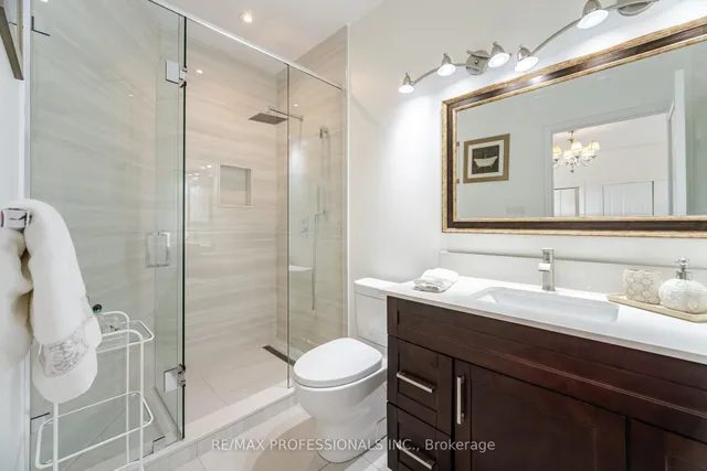 Additional image 19 of 2 The Keanegate