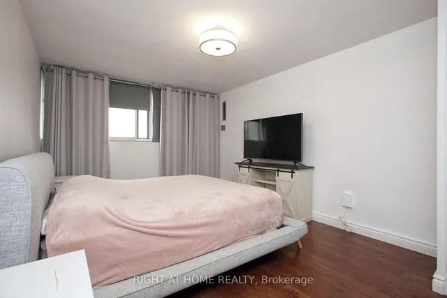 Additional image 18 of 11 Wincott Dr Unit 1508