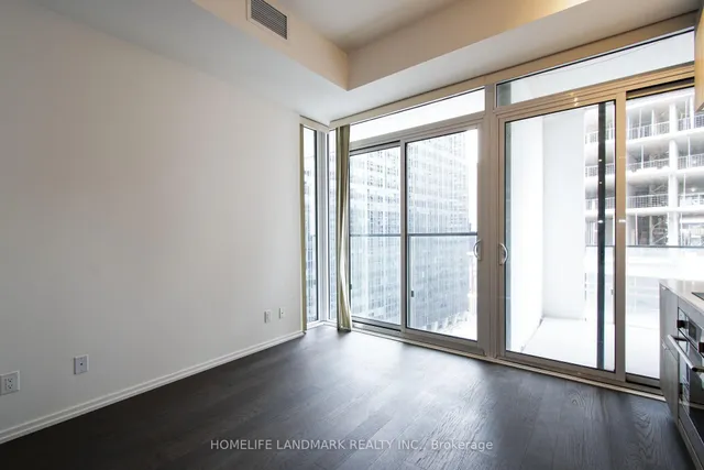 Additional image 2 of 5 Soudan Ave. Ave Unit 1112