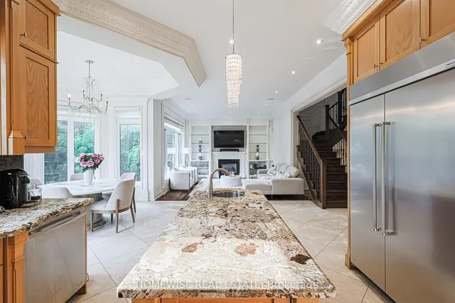 Additional image 13 of 2706 Bayview Ave