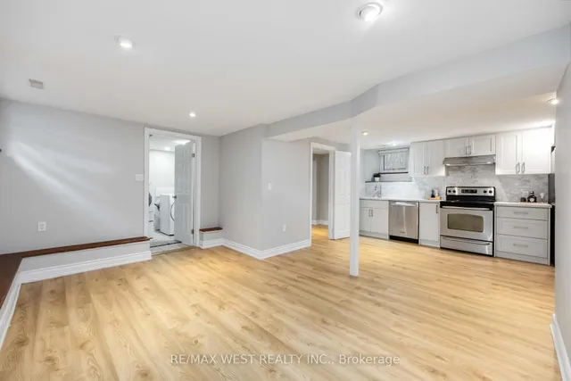 Additional image 27 of 80 Thirty Ninth St