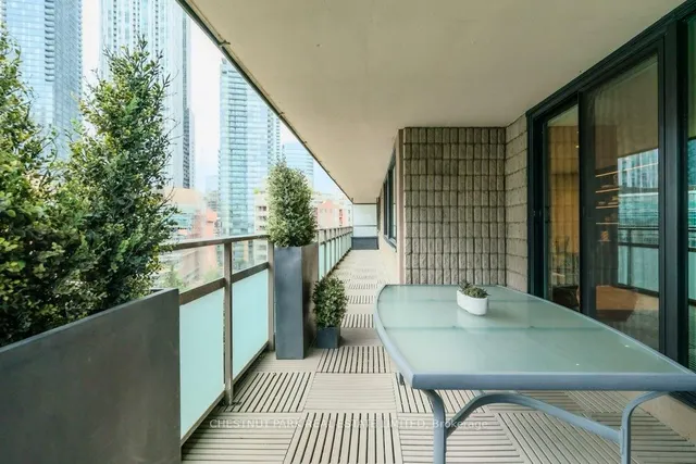 Additional image 24 of 66 Collier St Unit 9C