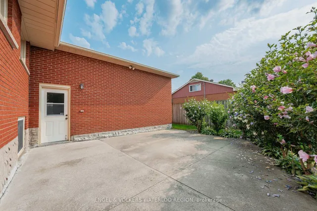 Additional image 39 of 161 Schweitzer St