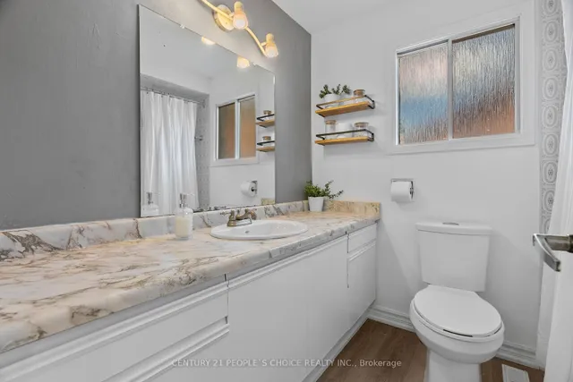 Additional image 31 of 133 Robert Hicks Dr