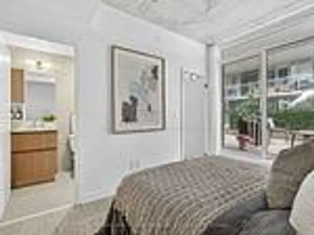 Additional image 32 of 45 Baseball St Unit 208