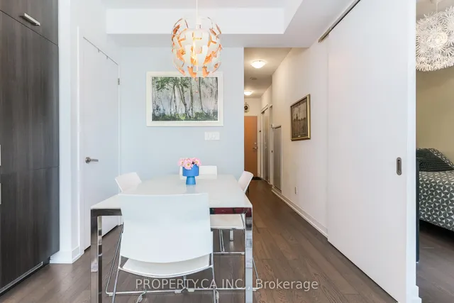 Additional image 22 of 36 Howard Park Ave Unit 207