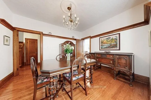 Additional image 11 of 159 ROSEMOUNT Ave