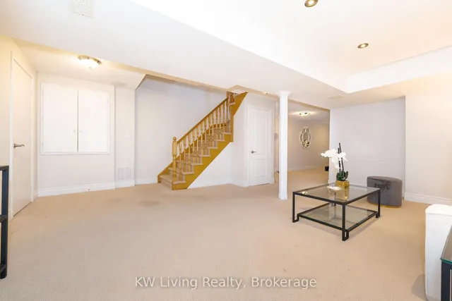 Additional image 31 of 23 Calvin Ave