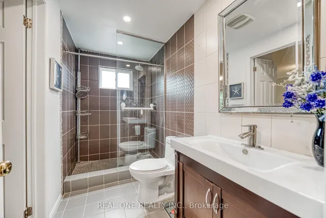 Additional image 32 of 142 Frank Rivers Dr