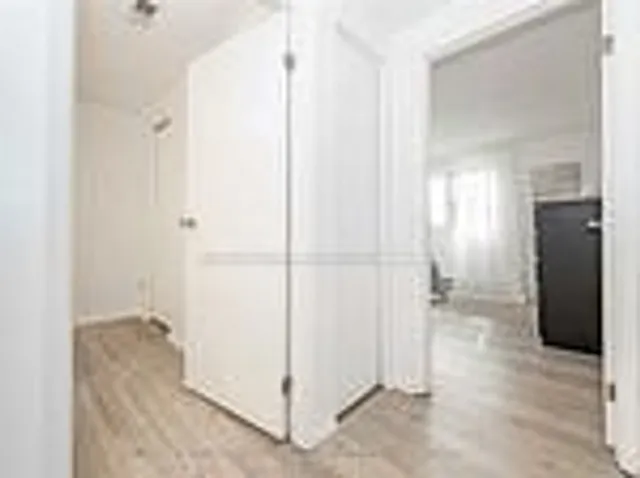 Additional image 10 of 164 Jansen Ave